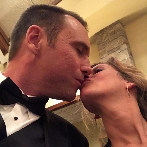 Meet your Posher, Raelle - Picture 2 of 2